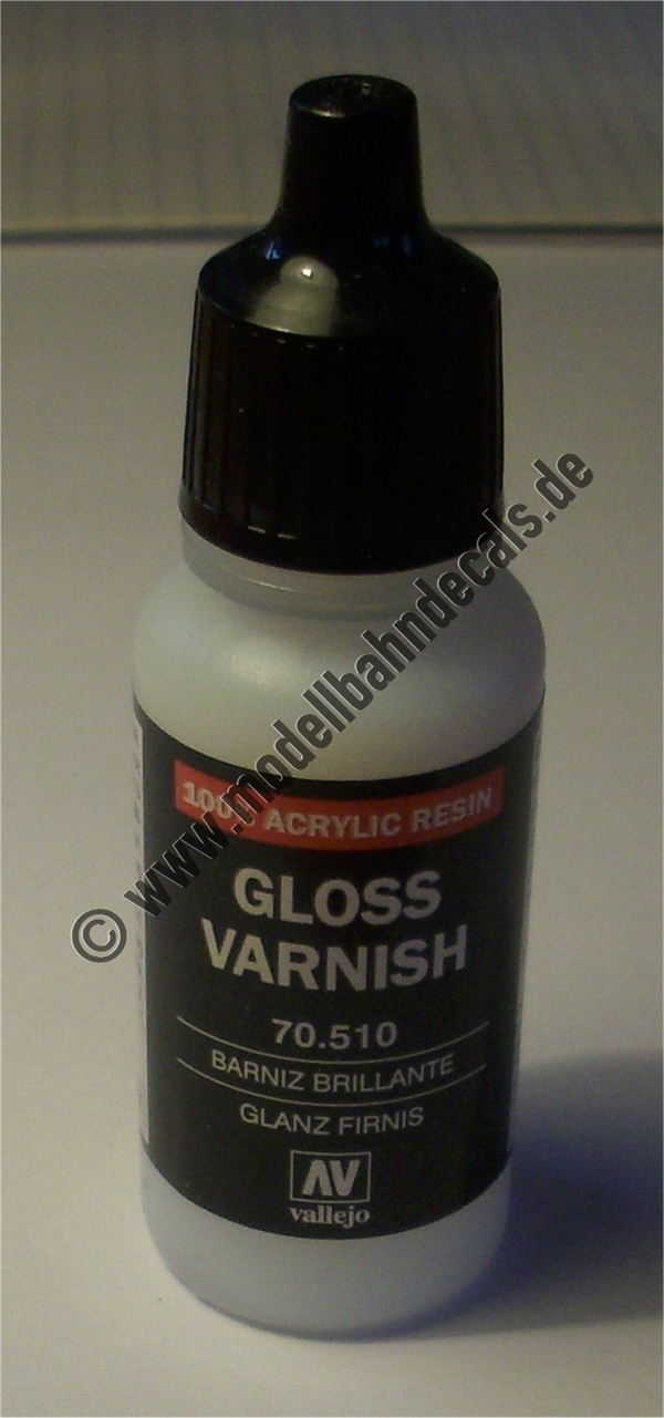 Gloss Firnis (Klarlack für Decals - glänzend) von Vallejo - 17 ml Fläschchen. Preis pro 1 Liter: 229,41 Euro (Pflichtangabe)